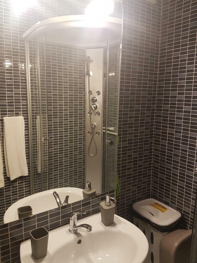 Appartement Casa Mirage à Craiova Extérieur photo